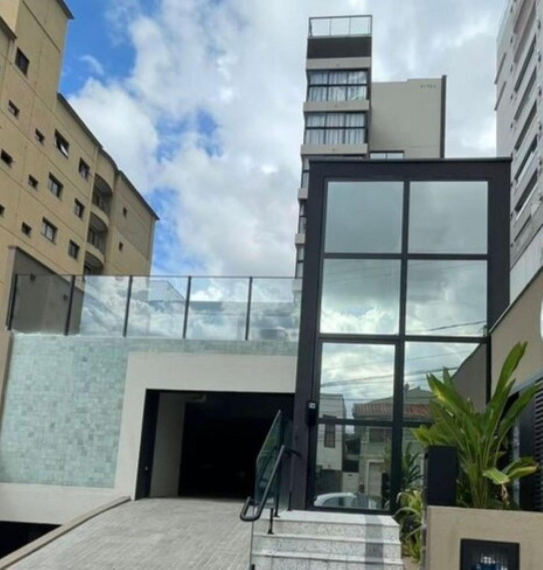 Hospedagens Apartamento *